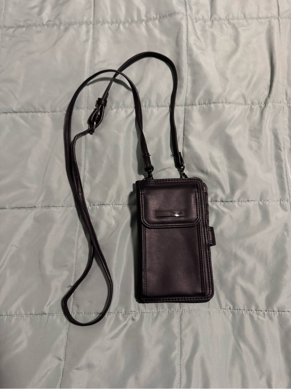 Black Crossbody Phone Wallet
Slim Hands-Free Carry